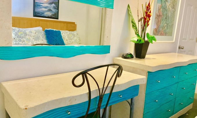 Honolulu Copropriété | TARIF SPECIAL DISCOUNT -Affordable, 1BR, 2 minutes de la plage de Waikiki