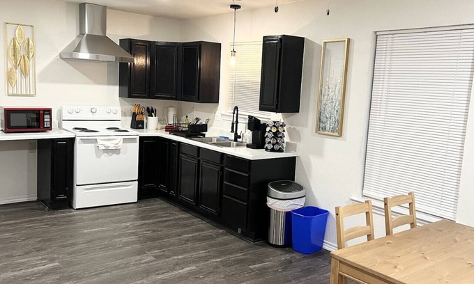 North Central Carrollton Copropriété | New Remodeled Private Guest Suite in North DFW