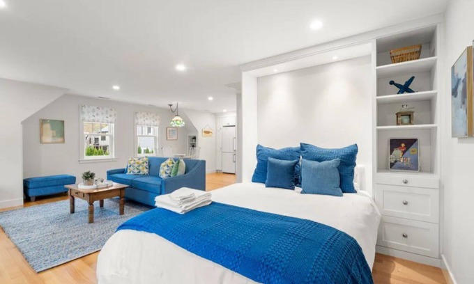 Rockport Appartement | NEW Rockport Studio · Walk to Bearskin Neck · Reserved Parking