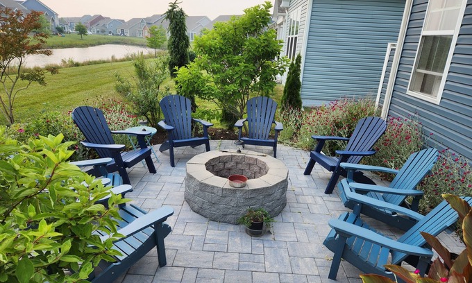 Millville Maison | Nouvelle maison SF sur étang près de Bethany Beach (à Bishops Landing), laissez-passer pour la piscine et la navette
