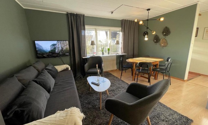 Gamla Uppsala Maison | New Small house Uppsala