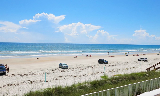 New Smyrna Beach Appartement | New Smyrna Waves by Exploria Resorts