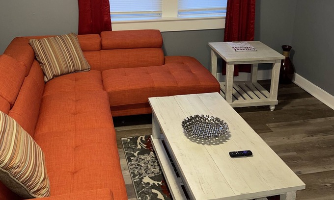 Chester Maison | New Spacious, Cozy, Clean, Sanitized Home for you! Bring the whole family!