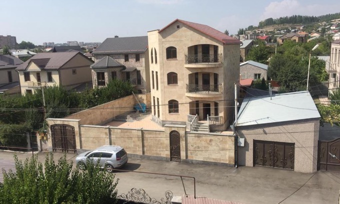 Arinj Villa | New spacious villa with a garden & Ararat view