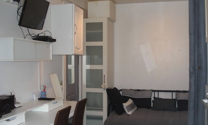 12th Arrondissement Appartement | studio standing, équipé tout confort, au calme, Paris centre