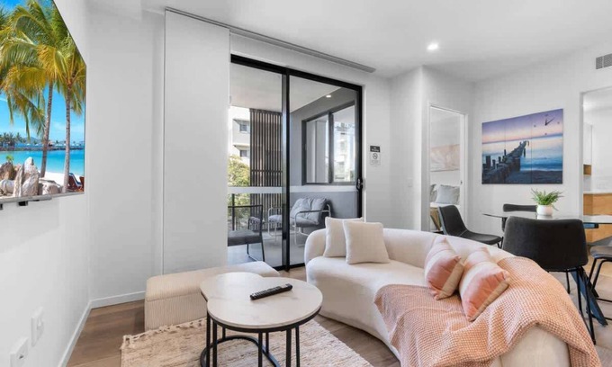 Nundah Appartement | New Stylish Nundah Retreat Free Parking/Netflix