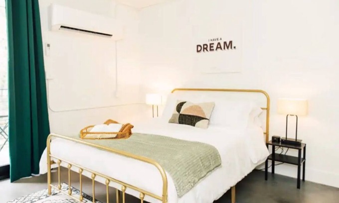 Poncey-Highland Appartement | NEW - The Coretta: Downtown / Walkable / Rooftop