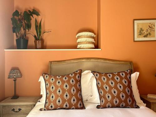 Frome Maison | NEW Victorian Residence - sleeps 12