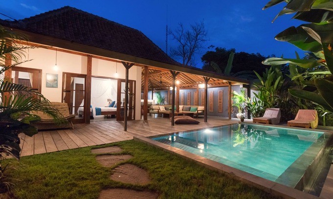 Berawa Villa | Nouvelle villa en bois Joglo à Canggu