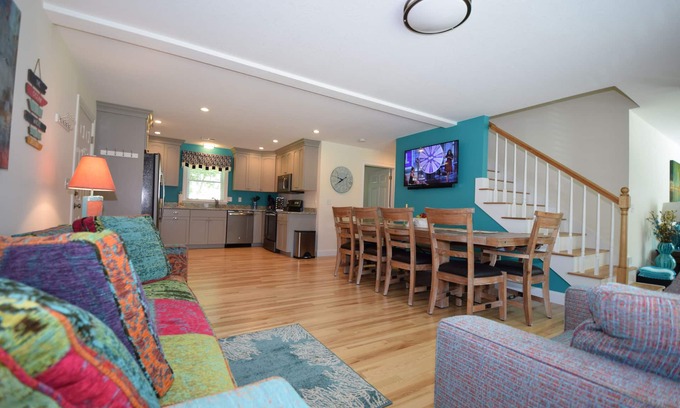 York Beach Maison | Location toute l'année - 1/4 de mile de la plage de Short Sands et du centre-ville de York