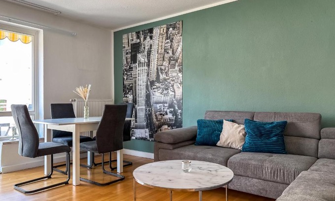 Vorderer Westen Appartement | New-York Appartment, 2 Zimmer, Zentral Nähe Bahnhof Wilhelmshöhe