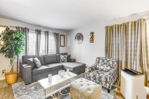 Vauxhall Maison | Newark Home with Deck and Fire Pit, 16 Mi to NYC!