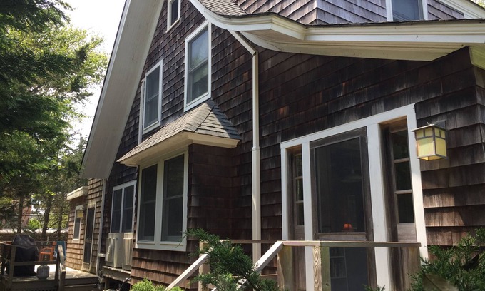 Ocean Beach Maison | Nouvellement disponible - Maison familiale spacieuse et classique de Fire Island avec des équipements modernes
