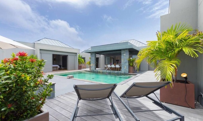 Vitet Maison | Newly Built Dream Villa LAGON VERT with 2 Pools!