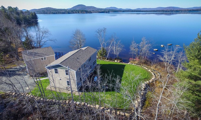 Lake Pleasant Maison | Newly Built Lake Front Home