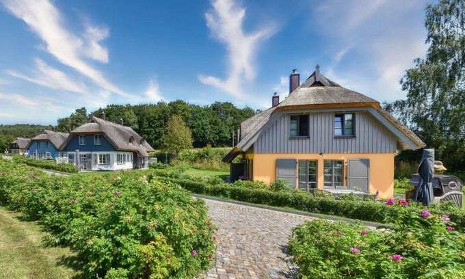 Lancken-Granitz Maison | Newly built, modern, exclusive - that describes the Klein Stresow vacation village