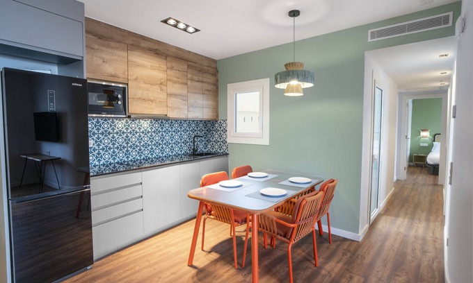 Collblanc y La Torrassa Appartement | Newly renovated 3 bedroom apartments centrally located in Barcelona
