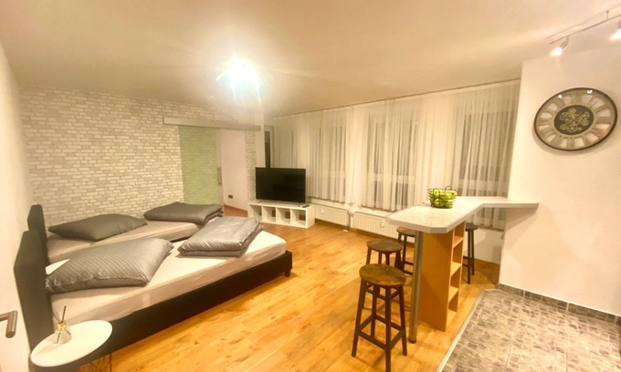 Fuerth Appartement | Newly furnished apartment in Fürth city center with W-LAN Netflix, Amazon Prime