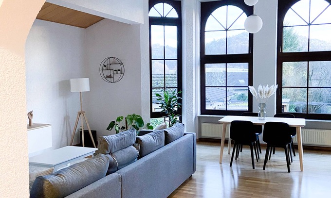 Dahn Appartement | Newly furnished vacation apartment with a fantastic view of the castle