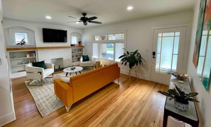Kamm's Corners Appartement | Newly remodeled | Close to airport | 3br, 1 ba