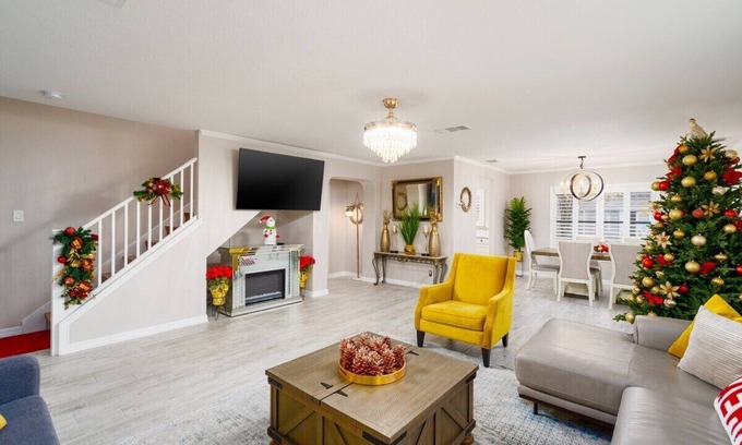 San Antonio Maison | ★Newly Remodeled Modern 4BR ★ Near Medical Center