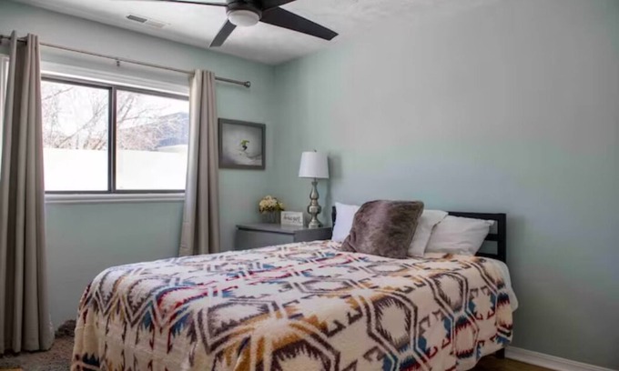 Sugar House Copropriété | Eastside Sugarhouse Condo: une retraite de ski dans la ville, près des collèges