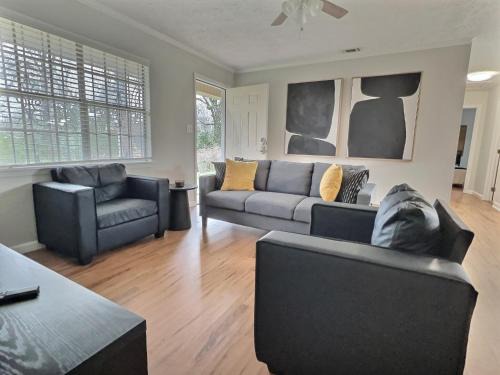 Uniontown Maison | Newly Remodeled Uniontown Stay