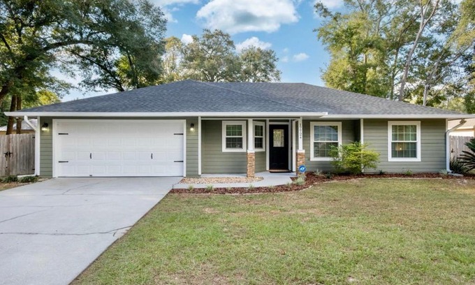 High Springs Maison | Newly Reno'd High Springs Haven