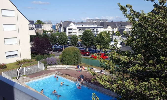 Saint-Cast-le-Guildo Appartement | Appartement refait neuf tout confort - Plein centre St-Cast - piscine chauffée
