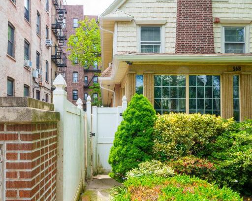 Flatbush Appartement | Newly Renovated Beautiful Studio Apt