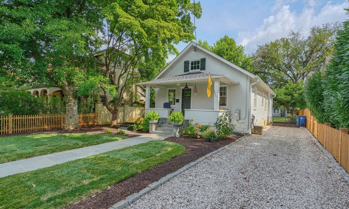 Eastport Maison | Newly Renovated Eastport Cottage