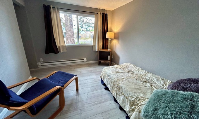 Parkland Maison | Newly-renovated home has great proximity to schools, hospitals, military bases