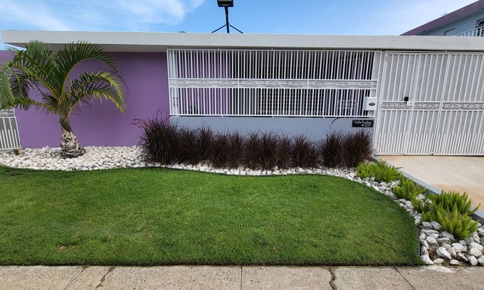 El Cinco Maison | Newly Renovated Large Modern Home in Center of San Juan 337