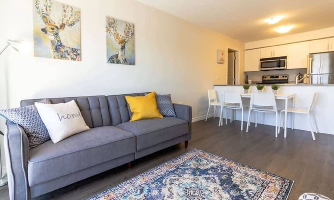 Saint John Copropriété | Newly Renovated Modern Condo Near Hospital, UNB Patio & Parking Coffee