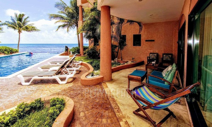 Centro Copropriété | Condo sur la plage, près de la piscine, grande terrasse, service de plage et étapes jusqu'à la 5e avenue.