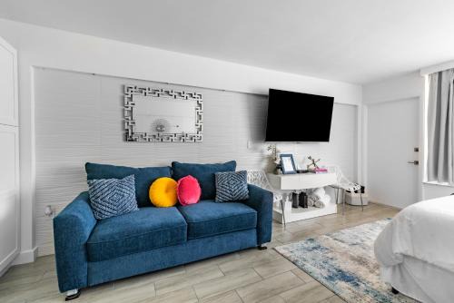 East Daytona Appartement | Newly Renovated Oceanfront Studio w/ Balcony - Daytona Beach
