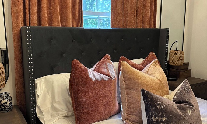 Stony Brook Maison | Newly renovated Private bedroom near Stony Brook University