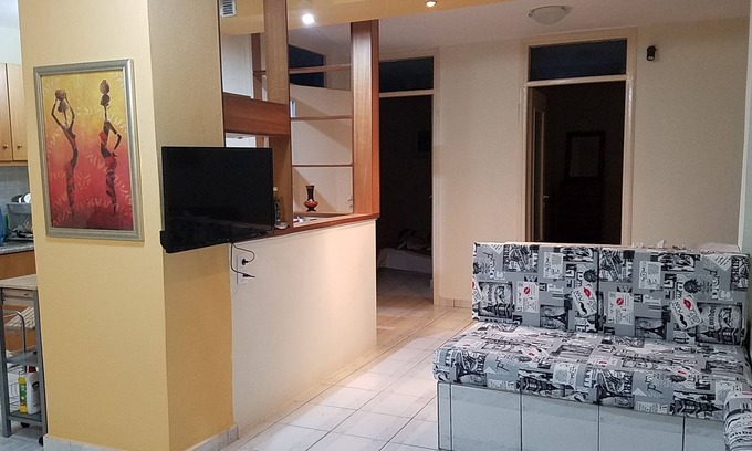 Koum Kapi Appartement | Récemment rénové, calme et spacieux, 30 secondes à pied de la plage, 7 min de la vieille ville