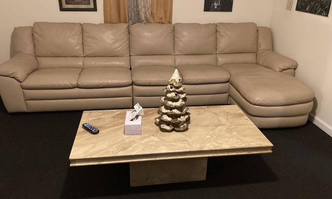 Floral Park Appartement | Newly Renovated Two-Bedroom near UBS ARENA +JFK Airport.