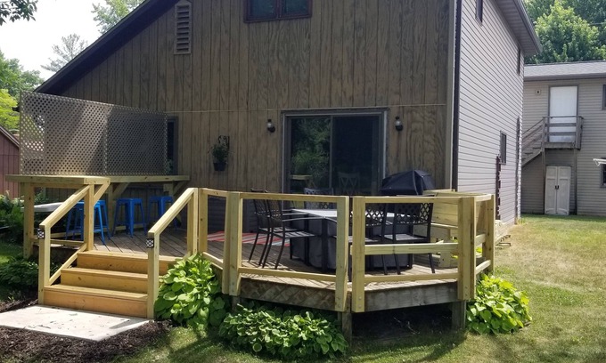 Fremont Maison | Newly renovated Wolf River home