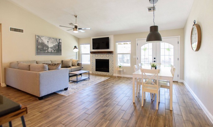 Gilbert Maison | Newly Furnished Home with a private HEATED POOL