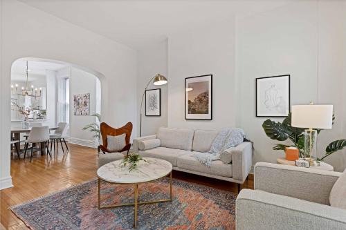 Tri-Taylor Maison | Newly Updated Vintage 6 Bedroom Single Family Home home