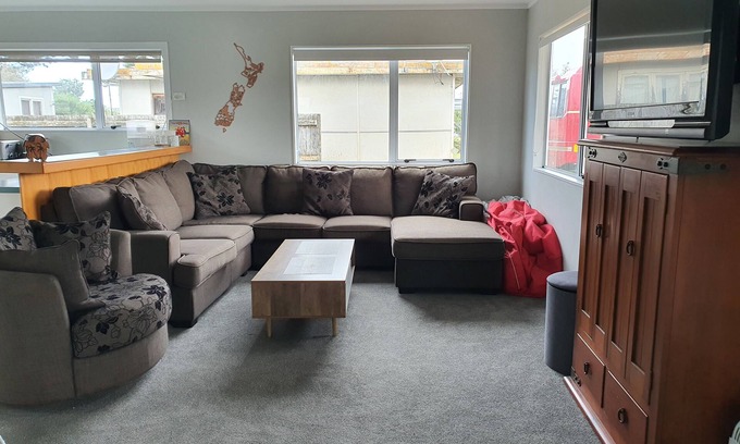 Whangamata Maison | À côté du Whangamata Workingmans Club et du RSA