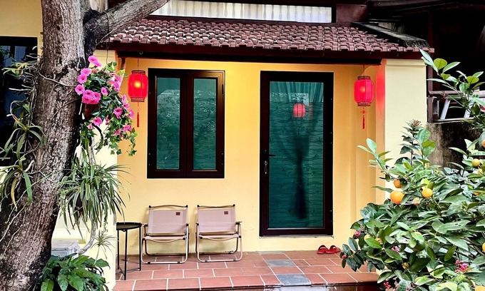 Dong Anh Maison | Ngôi Nhà Việt Ấm Cúng Hướng Sân Vườn Giường Cỡ Queen