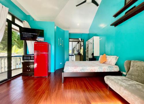 Koror Appartement | Ngermid Oasis - Studio W/Kitchenette & Pool View