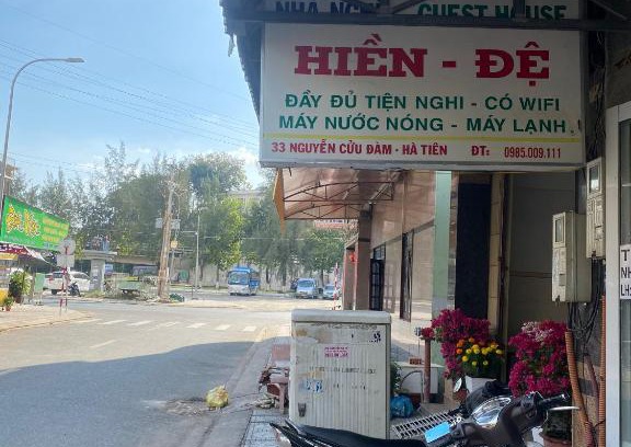 Ha Tien Lit Et Petit-Déjeuner | Nhà nghỉ hiền đệ