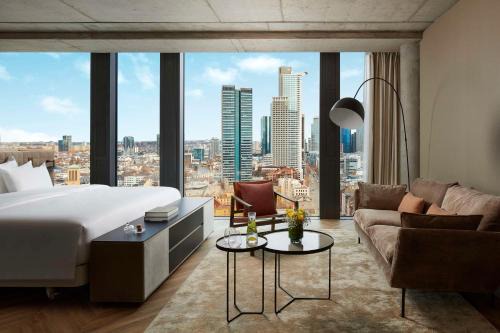 Gallus Hôtel | NH Collection Frankfurt Spin Tower