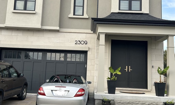 Niagara Falls Maison | Niagara Home away from home