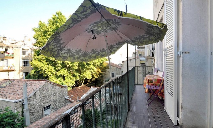 Thiers Appartement | Joli 30 m²pour 2 avec Terrasse dans l'hypercentre