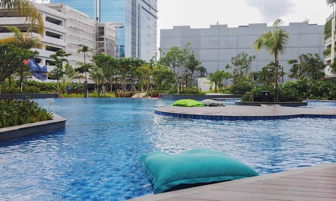 Kelapa Gading Timur Appartement | Nice And Elegant 1Br At The Kensington Royal Suites Apartment